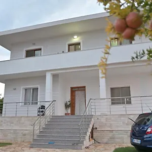 Mana Apartament Ksamil